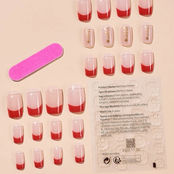 Fake nails - Picture 2 of 2